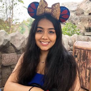 Meet your Posher, Devina